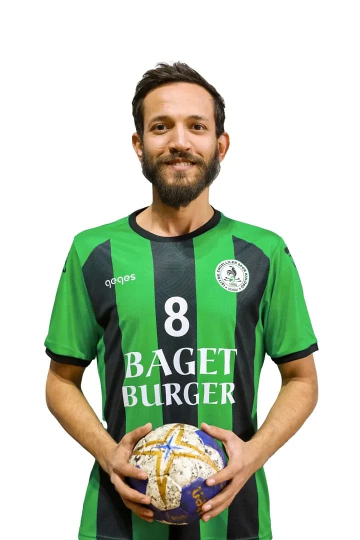 Altıner Avcı portresi