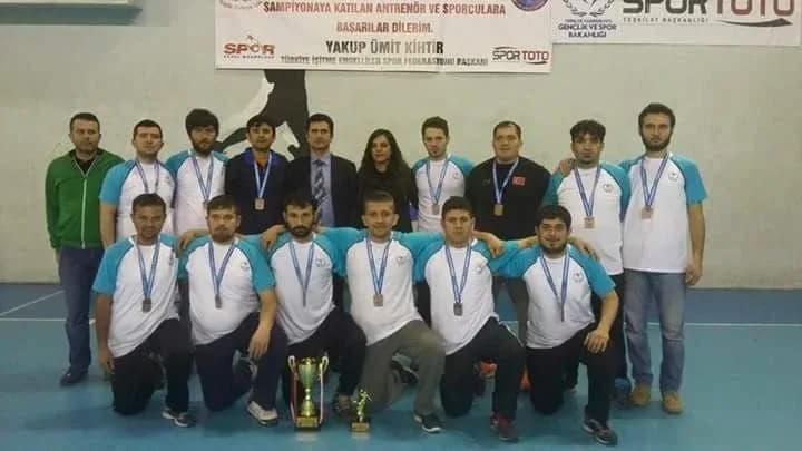 Hentbol — kulüp arşivinden bir kare