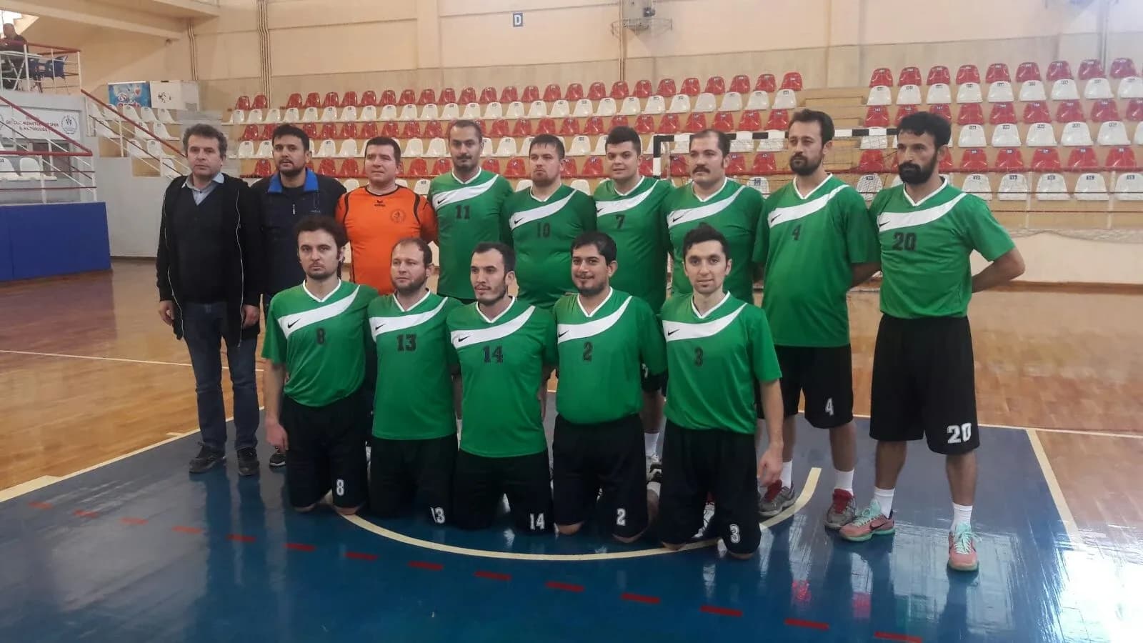 Hentbol — kulüp arşivinden bir kare
