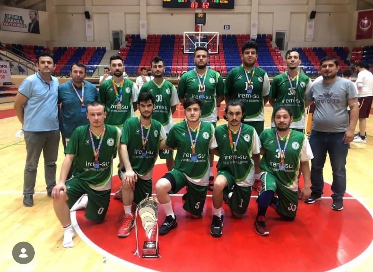 Erkekler Basket Süper Lig takım fotoğrafı